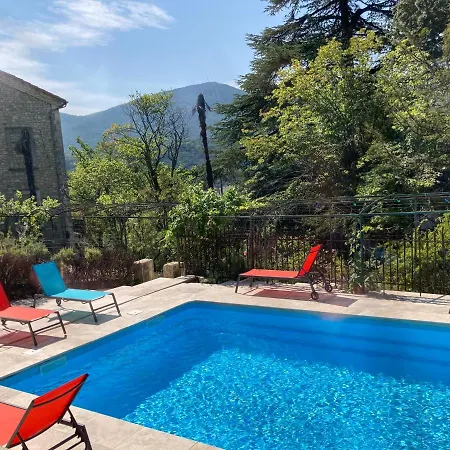 לינה וארוחת בוקר Domaine La Tour - - Jacuzzi - Sauna - Massage - 4 Saisons - Piscine Chauffee Toute L'annee - Heated Pool - 800m Centre ניונס