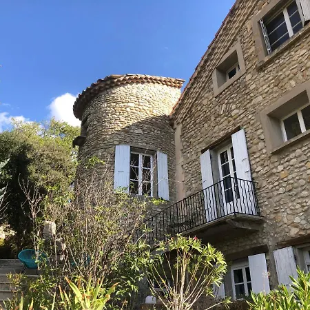 Domaine La Tour - - Jacuzzi - Sauna - Massage - 4 Saisons - Piscine Chauffee Toute L'annee - Heated Pool - 800m Centre לינה וארוחת בוקר