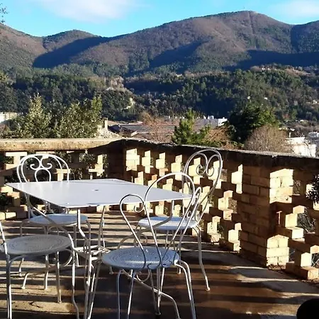 Domaine La Tour: Retreat With Year-round Heated Pool * Nyons